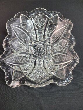 INDIANA GLASS Co. 123 Paneled Daisy and Fine Cut Fruit Bowl